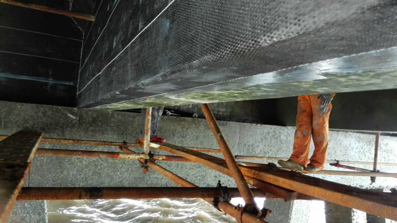 粘贴碳纤维布为什么要做防火防腐措施？