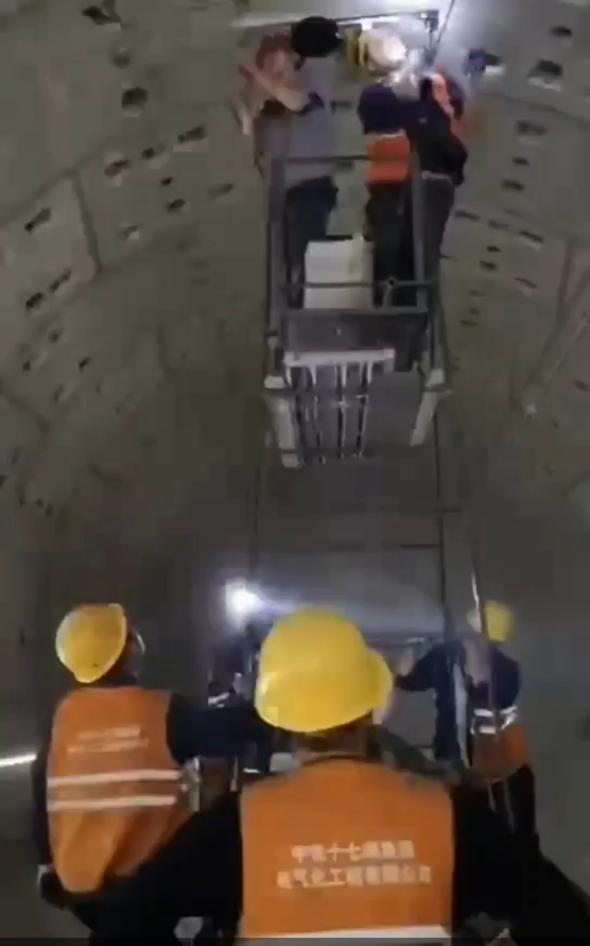 石家庄地铁接触网工程引入高强度倒锥形化学锚栓， 护航轨道交通安全